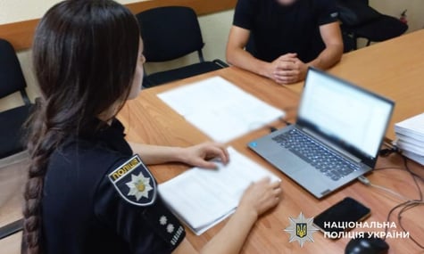 На Одещині чоловік «віджав» частину місцевого стадіону та побудував там басейн для родини