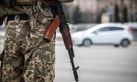 Припинення вогню не означатиме скасування воєнного стану в Україні — Веніславський