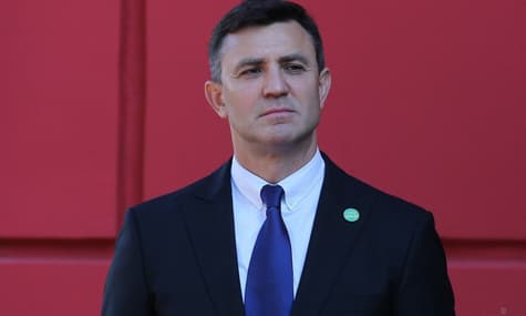 Николая Тищенко, который сейчас в Таиланде, исключили из партии «Слуга Народа»