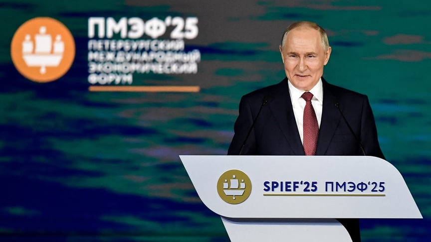 Глава рф владимир путин на Петербургском международном экономическом форуме, 20 июня 2025 года